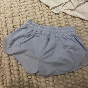 Lulu Hotty Hot 2.5 shorts